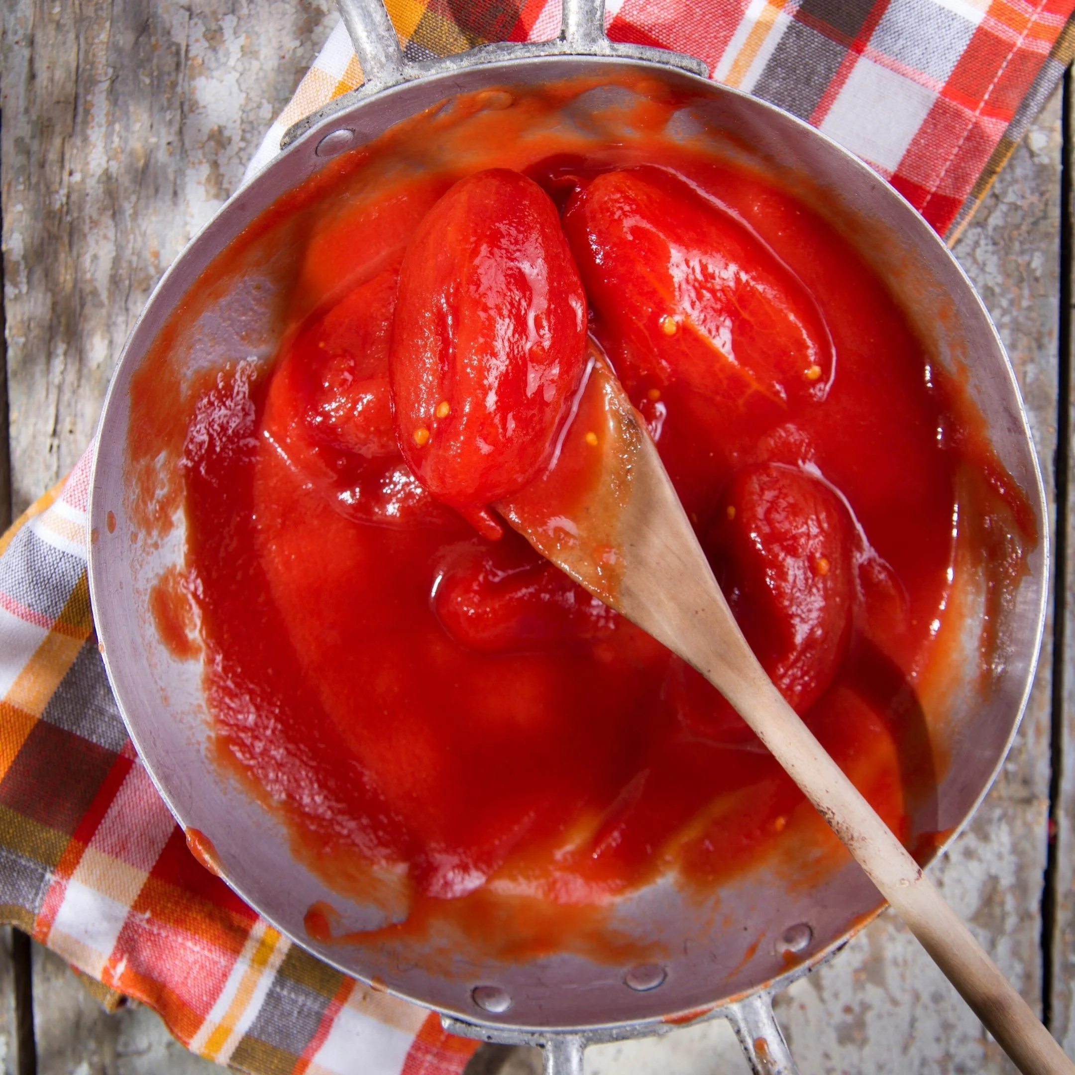 Whole Peeled Tomatoes - (large) Can - Image 3